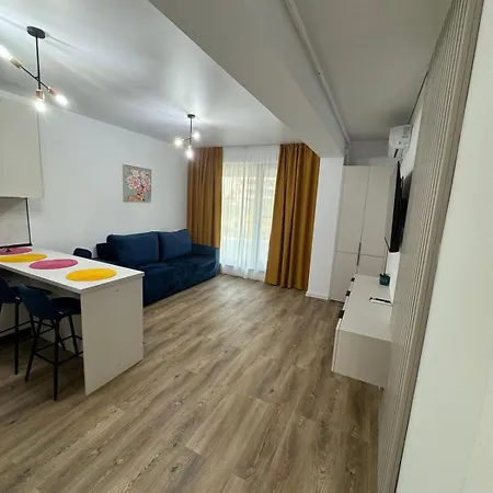 Sofi 6 * Navodari